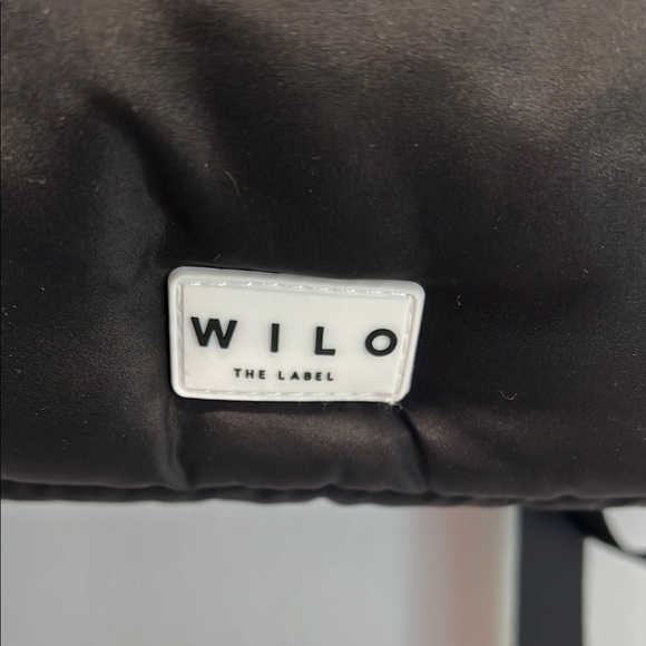 Wilo The Label | Black Puffer Drawstring  Backpack - Picture 3 of 12